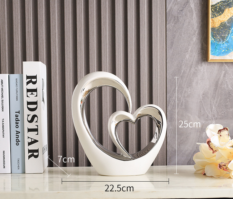 Modern Ceramic Heart-to-Heart Sculpture – Luxury Golden Abstract Love Ornament
