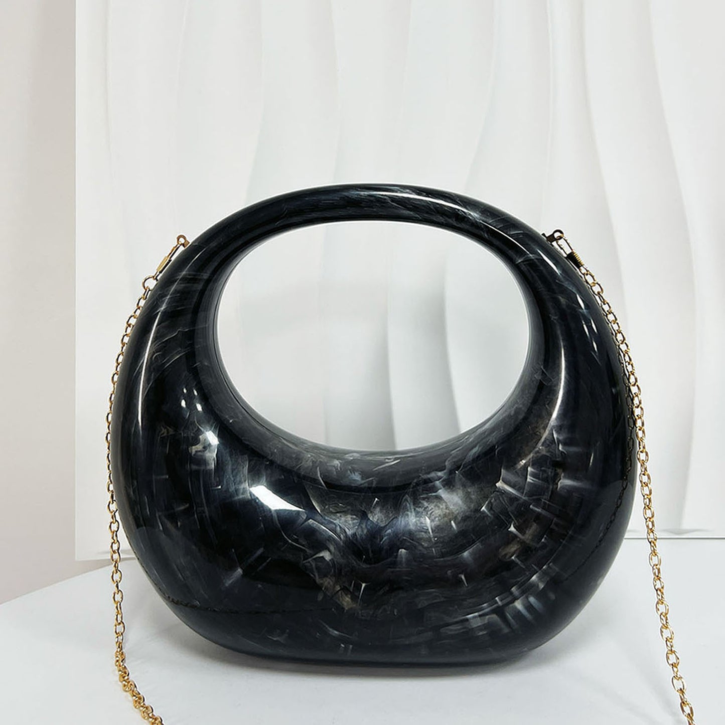 Elegant Stone Pattern Resin Handbag with Chain Strap