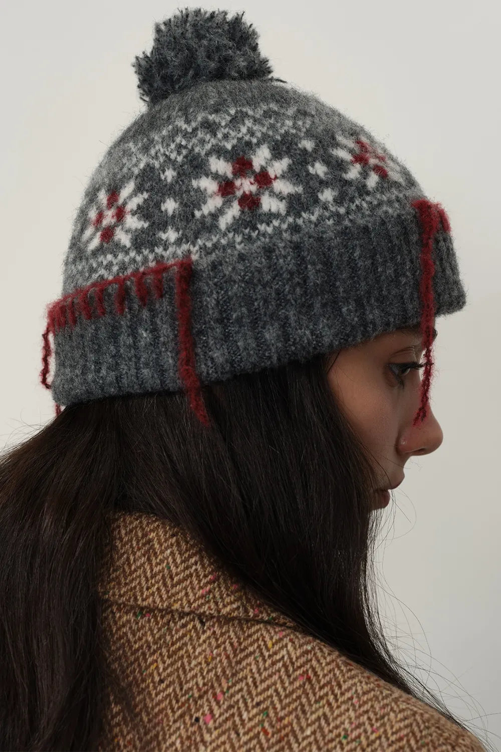 Geometric Pattern Knit Beanie with Seam Trim and Pompom | Stylish Winter Cap