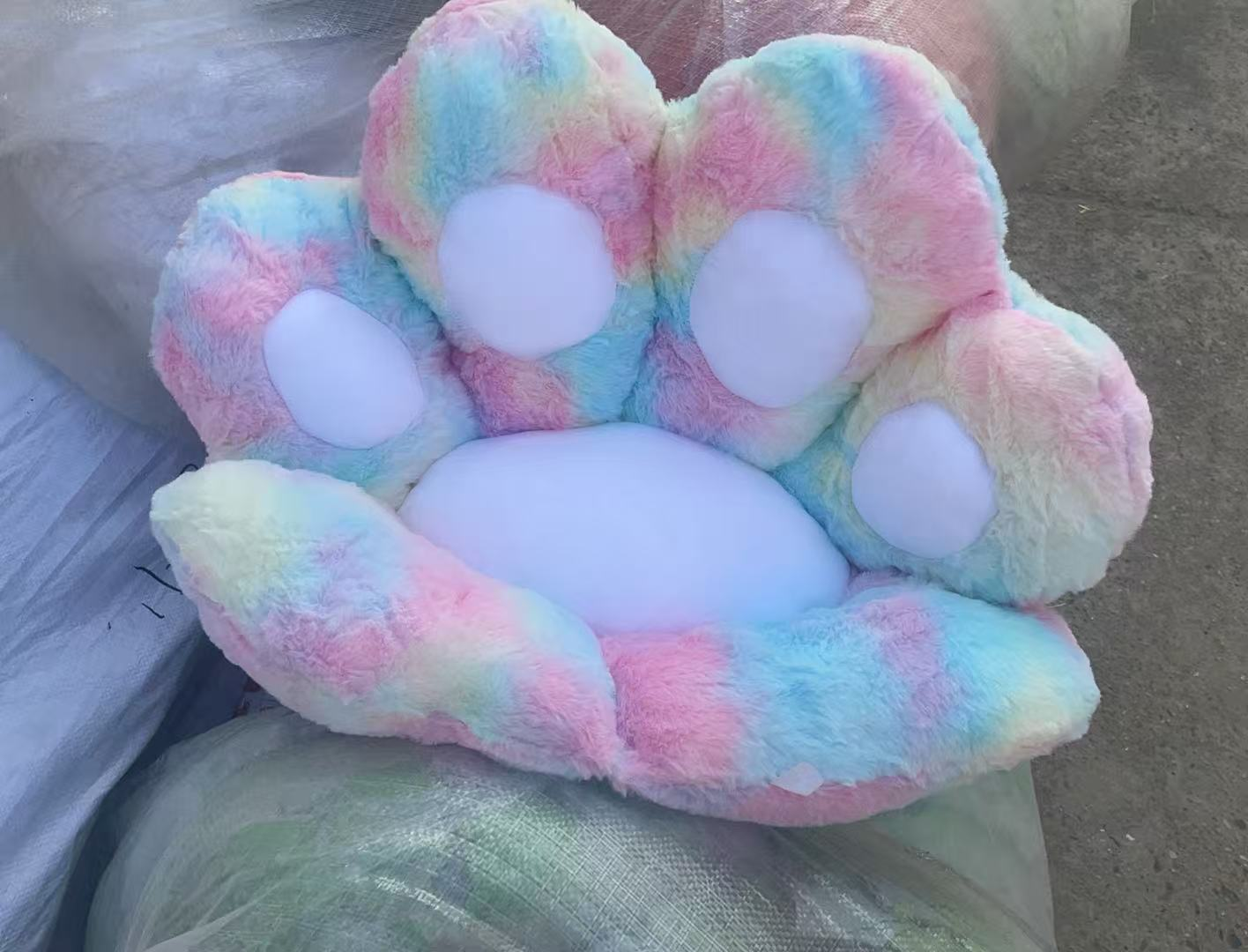 Cute Bear Paw Seat Cushion - Half-Enclosed Lazy Sofa Chair Pad
