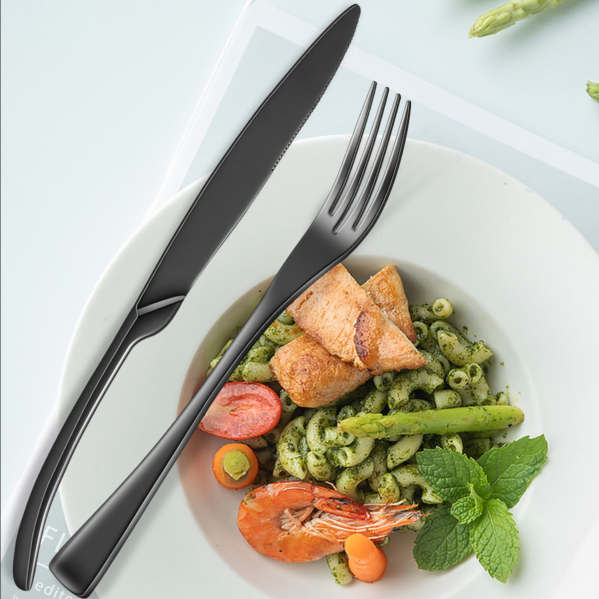 Premium Silverware Flatware Set with Steak Knife, Fork, and Spoon