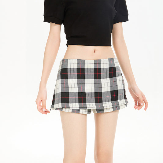 Retro Plaid Mini Skort for Women - Black & White Contrast Design