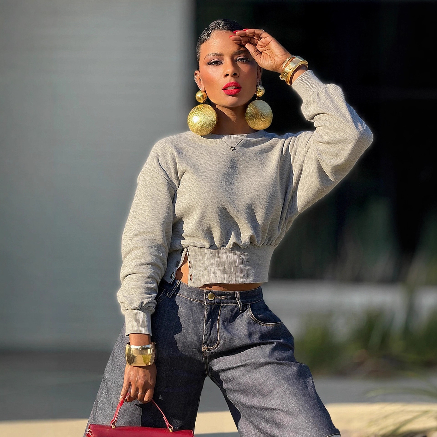 Women's Chic Waist Cinched Cropped Sweatshirt with Button Details