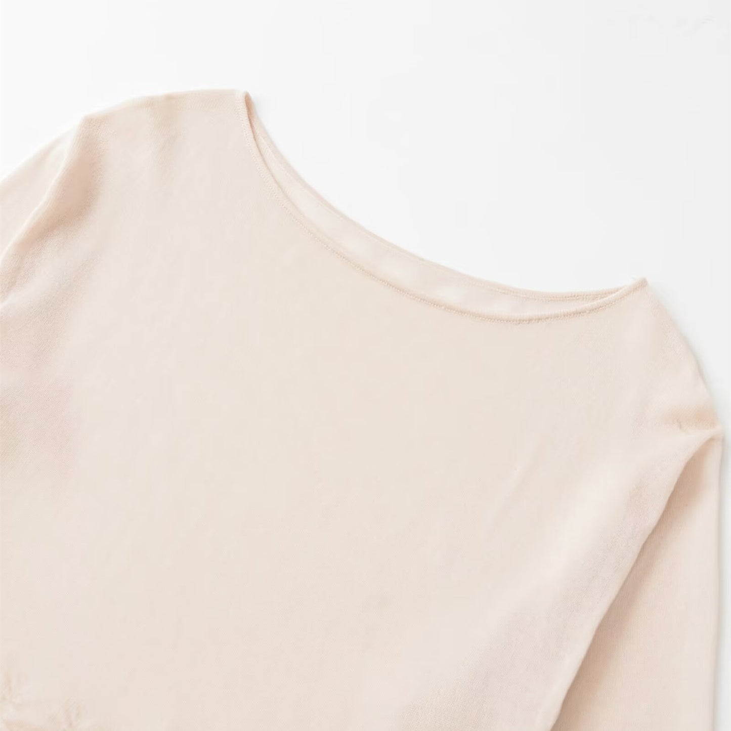 Elegant French Round Neck Honeycomb Knitted Sweater - Soft Texture Long Sleeve Pullover for Women