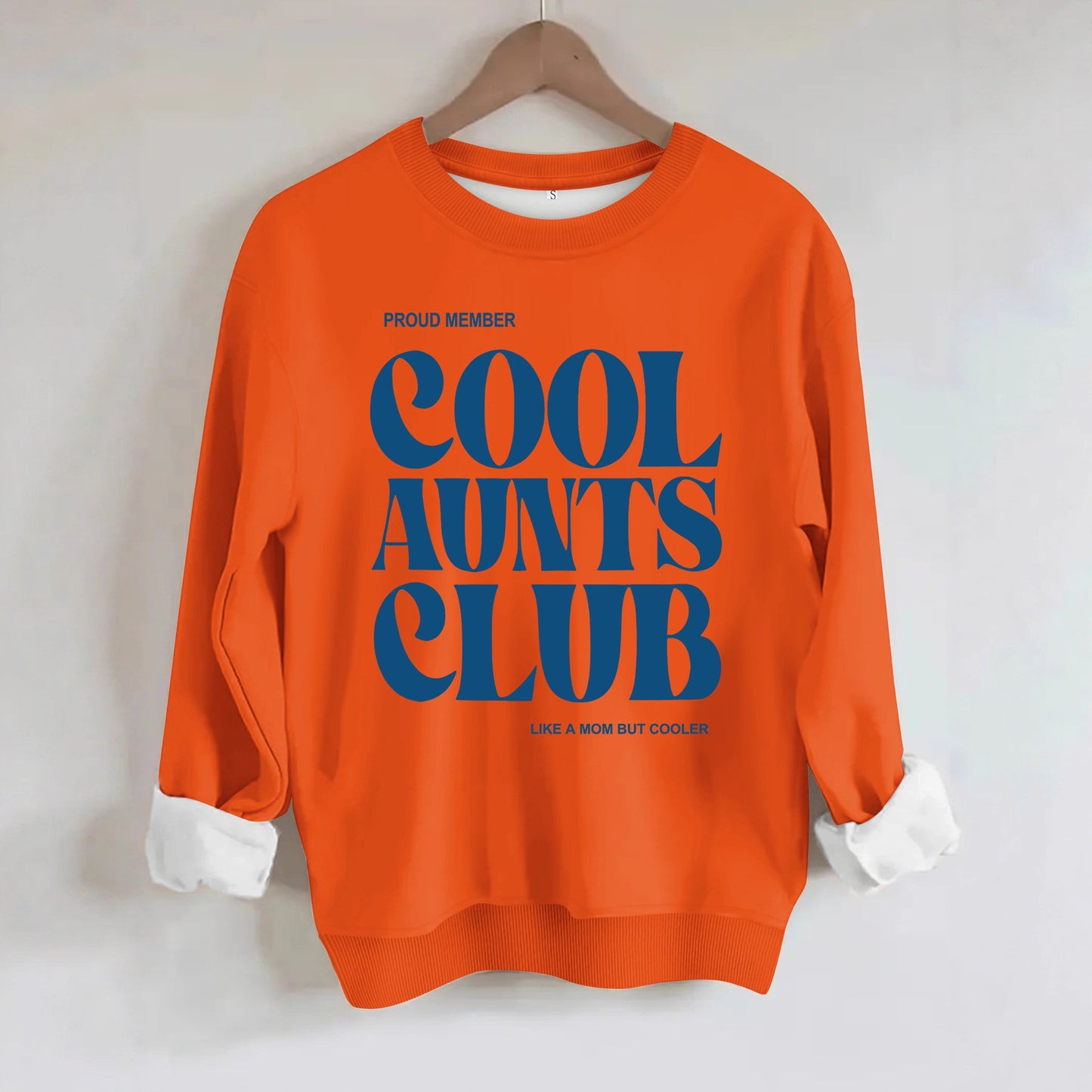 Cool Aunts Club" Graphic Sweatshirt | Beige Crewneck Pullover for Aunties