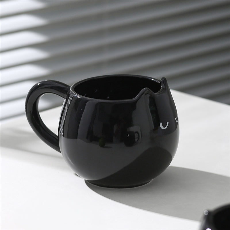 Adorable Hand-Painted Black Cat Ceramic Coffee Mug - Cute 3D Kitten Tea Cup for Cat Lovers