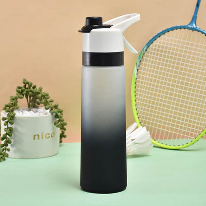 700ml Frosted Spray Water Bottle - Outdoor Sports Cooling Kettle