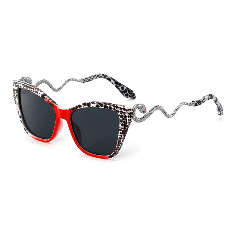 Retro Cat Eye Sunglasses with Metal Snake Temple Design | Trendy Party Shades