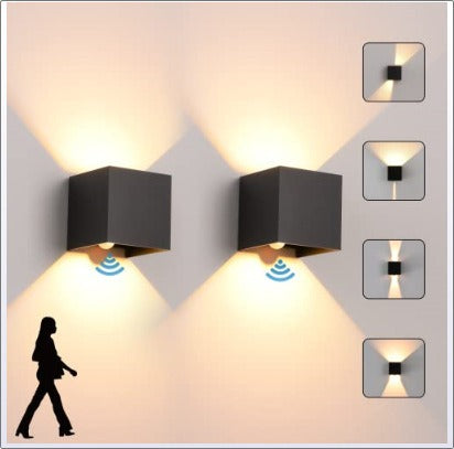 Solar Powered Outdoor Waterproof Wall Lamp – Wireless Motion Sensor LED Light for Garden & Balcony