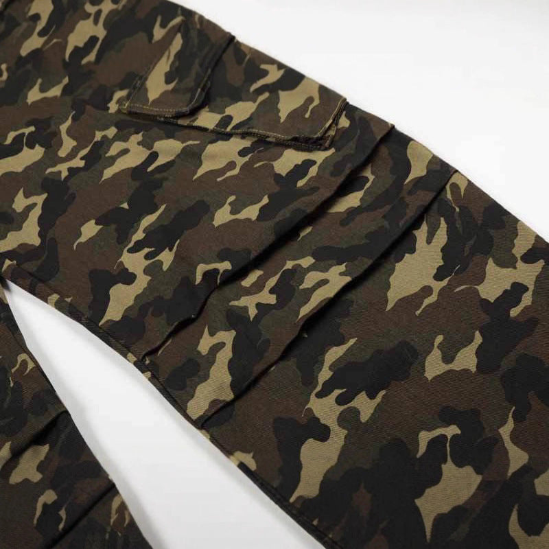 Unisex Camouflage Multi-Pocket Loose Straight Leg Cargo Pants
