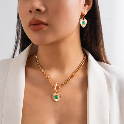Luxury Gold Chain Heart Pendant Necklace & Bracelet Set with Green Stone