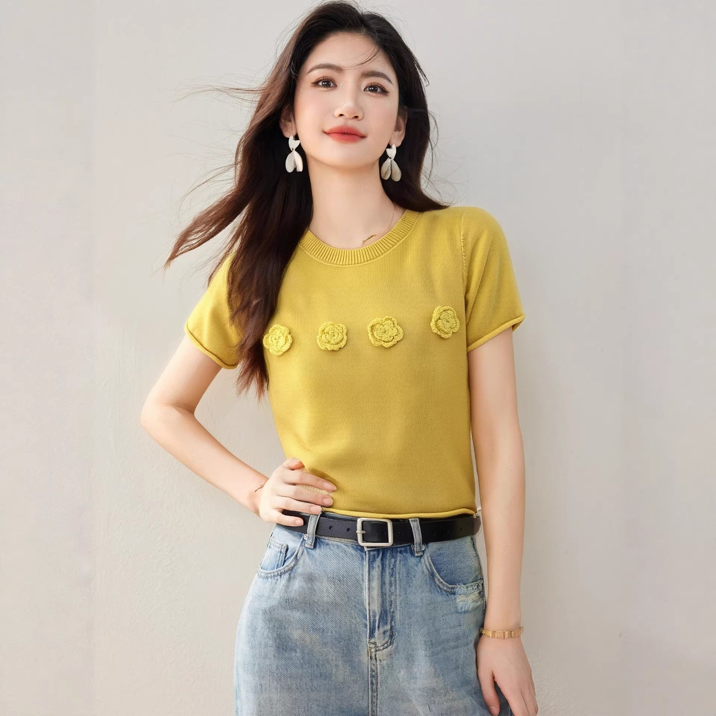 Women's Unique 3D Floral Knit Blouse - Chic Short Sleeve Yellow Top