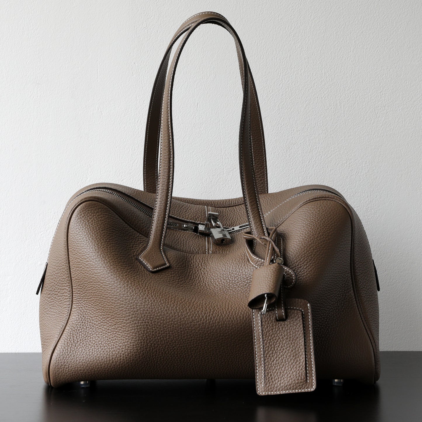Elegant Textured Leather Handbag and Crossbody Bag