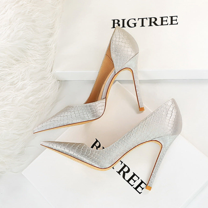 Women's Snake Pattern Silk High Heels - Thin Heeled Shallow Side Hollow Pointed Toe Pumps