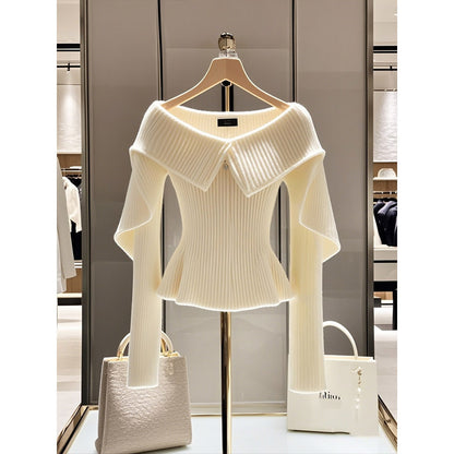 Women's Unique Fold-Over Collar Knitted Sweater - Sophisticated White