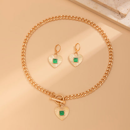 Luxury Gold Chain Heart Pendant Necklace & Bracelet Set with Green Stone