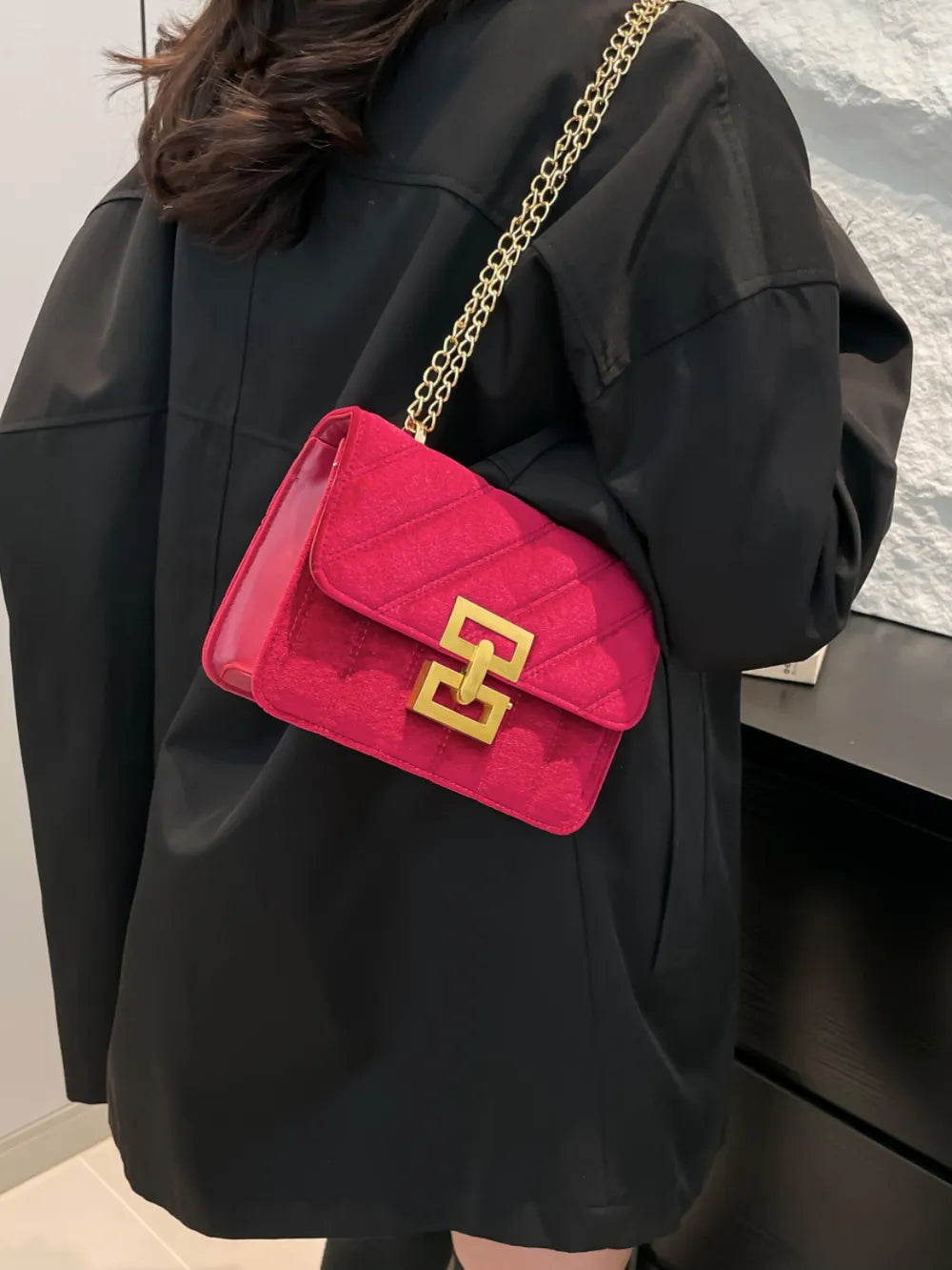 Black Velvet Chain Strap Shoulder Bag with Gold Hardware