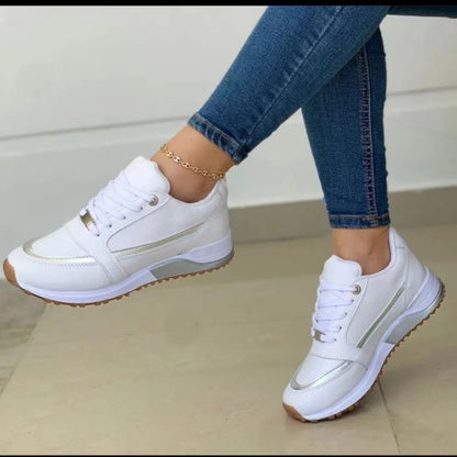 Women's Color-Blocked Thick Sole Sneakers | Casual Low-Cut Sports Shoes
