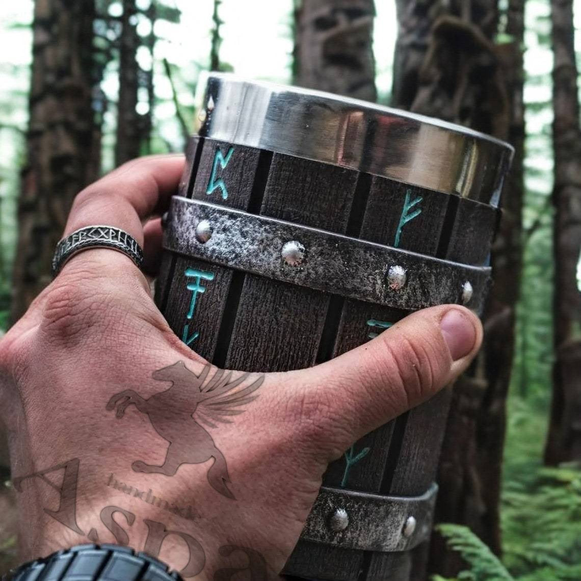 Handmade Viking Wooden Beer Mug - Retro Barrel Large Capacity Tankard with Stainless Steel Interior