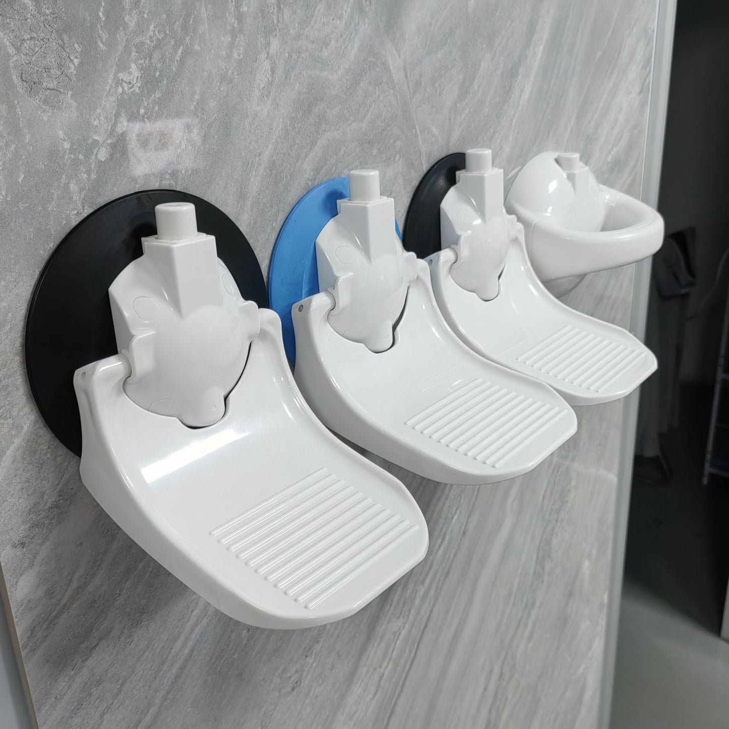 Wall-Mounted Shower Footrest with Strong Suction Cup – Non-Slip Foldable Foot Step for Shaving & Washing Feet