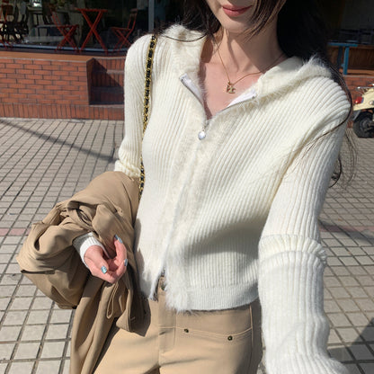 Luxury Hooded Knit Cardigan with Faux Fur Collar – Cozy Slim Fit Zipper Sweater for Women