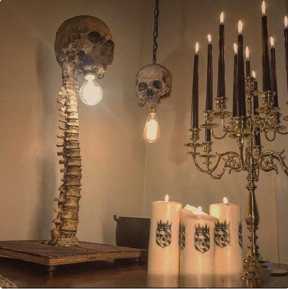 Gothic Halloween Skeleton Table Lamp - Resin Craft Skull Carnival Light for Spooky Decor