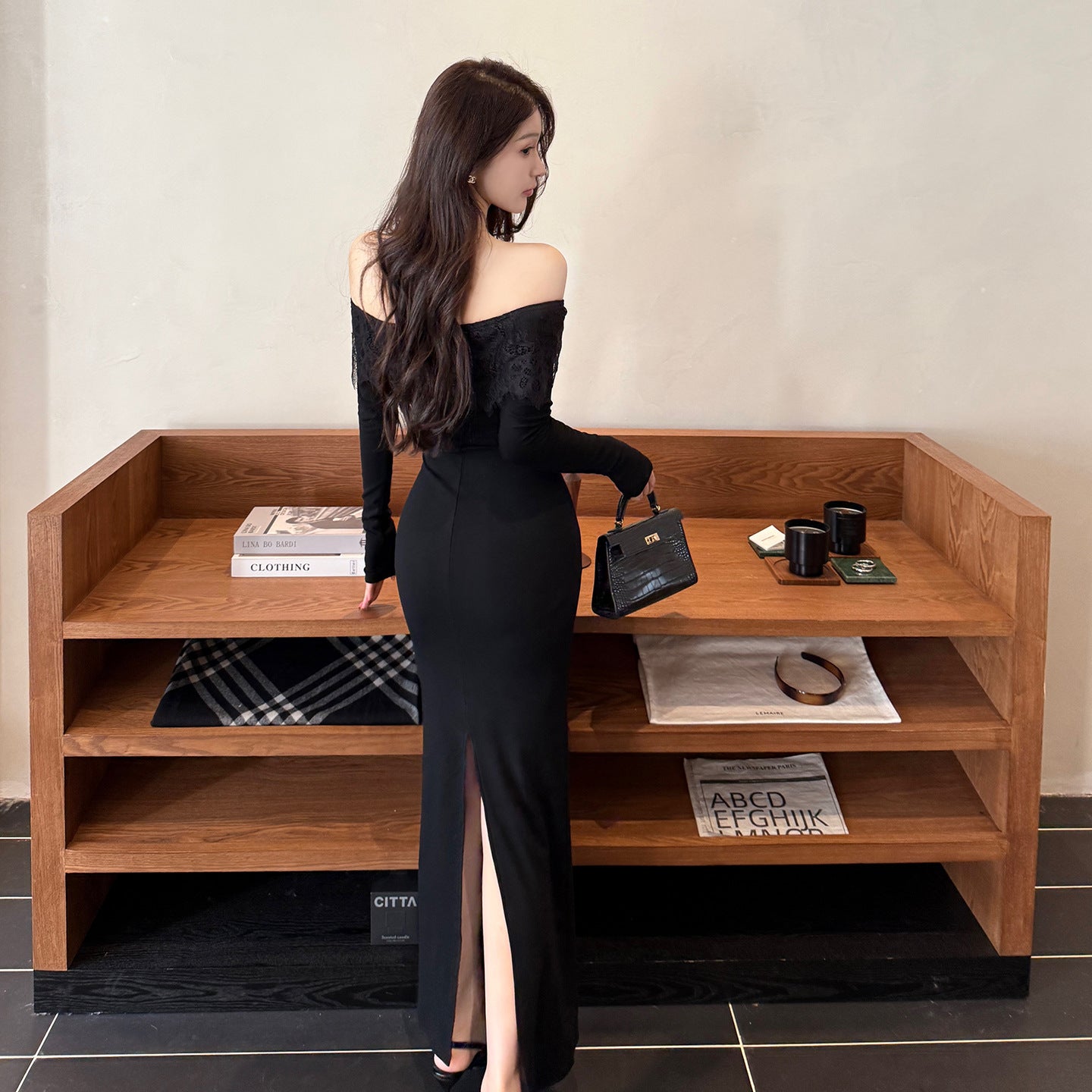 Elegant Off-Shoulder Long Bodycon Dress with Sheer Mesh Waist