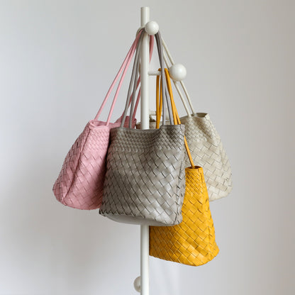 Elegant Woven Leather Bucket Bag for Women - Retro Single Shoulder Tote & Handbag
