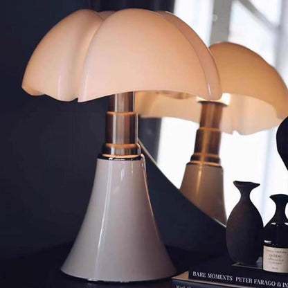 Nordic Floral Nightstand Lamp for Living Room - Bauhaus Bat Lamp Style