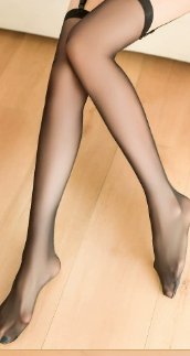 Sensual Lace Garter Belt & Panty Set with Adjustable Bow Detail
