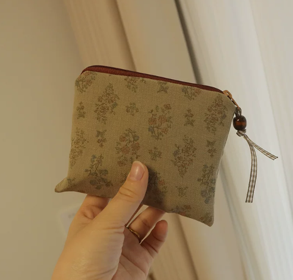 Minimalist Linen Cotton Mini Pouch and Zipper Wallet