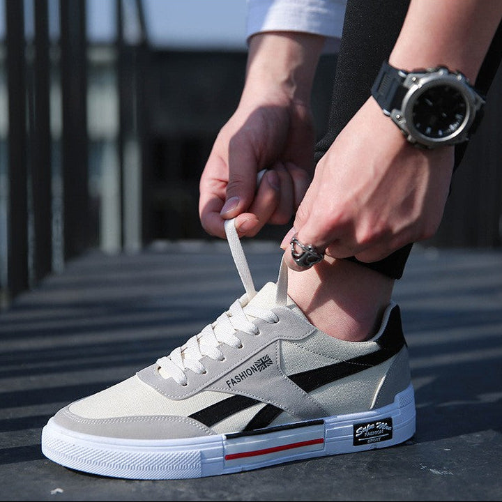 Classic Lightweight Canvas Skate Shoes for Men - Casual Board Sneakers