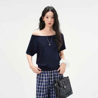 Elegant Loose Fit Off-the-Shoulder Top with Neck Strap for Women