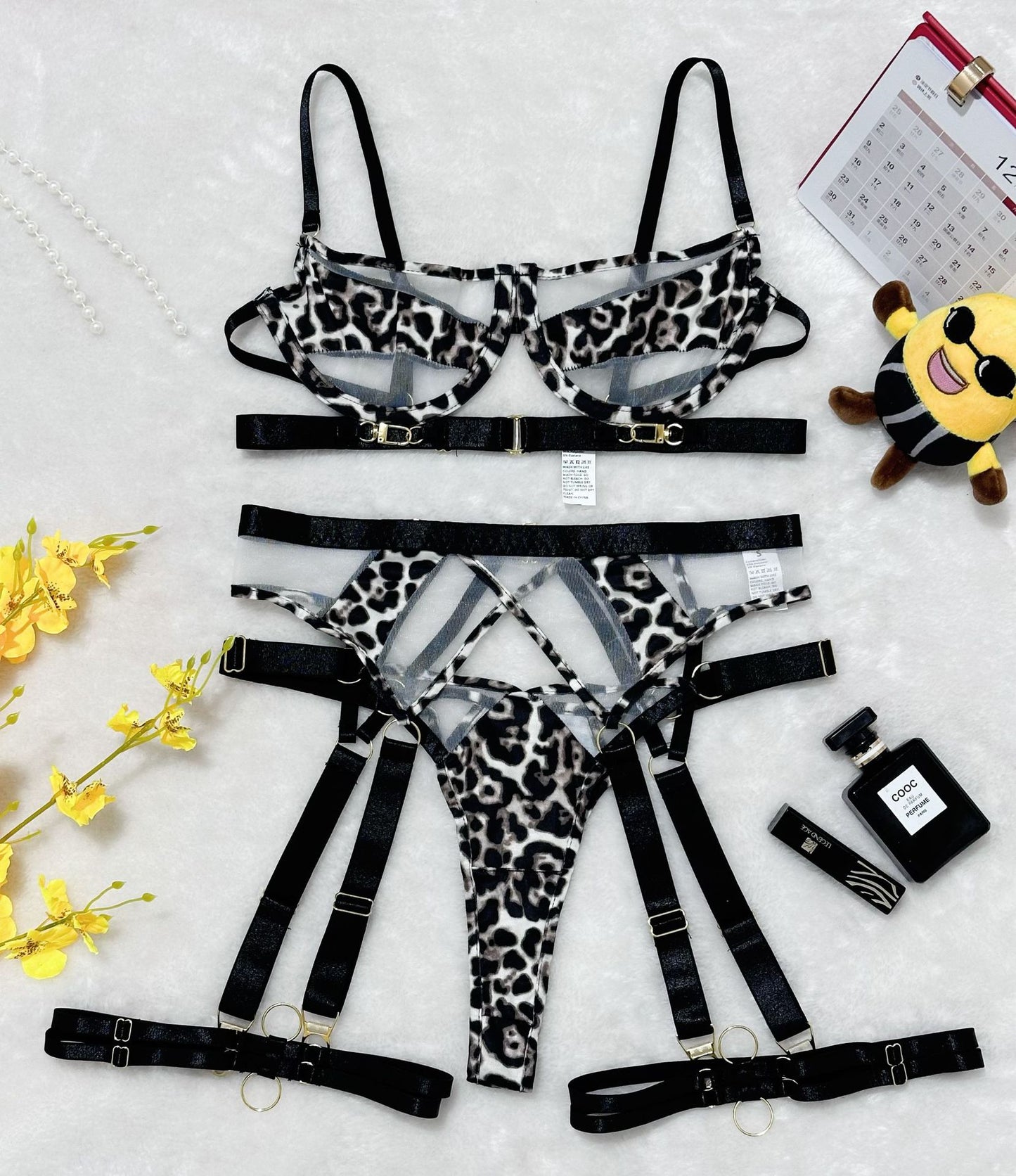Sexy Nightclub Style Leopard Lingerie with Garter