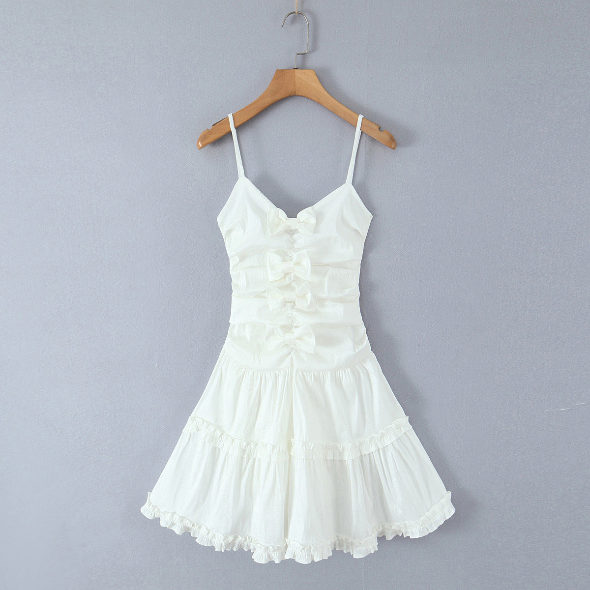 Chic White Bow Layered Mini Dress - Sexy Ruched Silhouette Strapless Summer Skirt for Women
