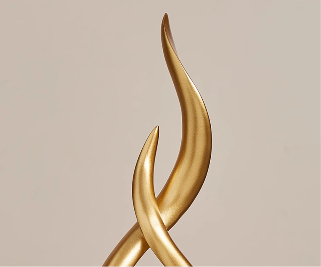 Creative Nordic Style Flame Figurine – Elegant Desktop Decor for Modern Home