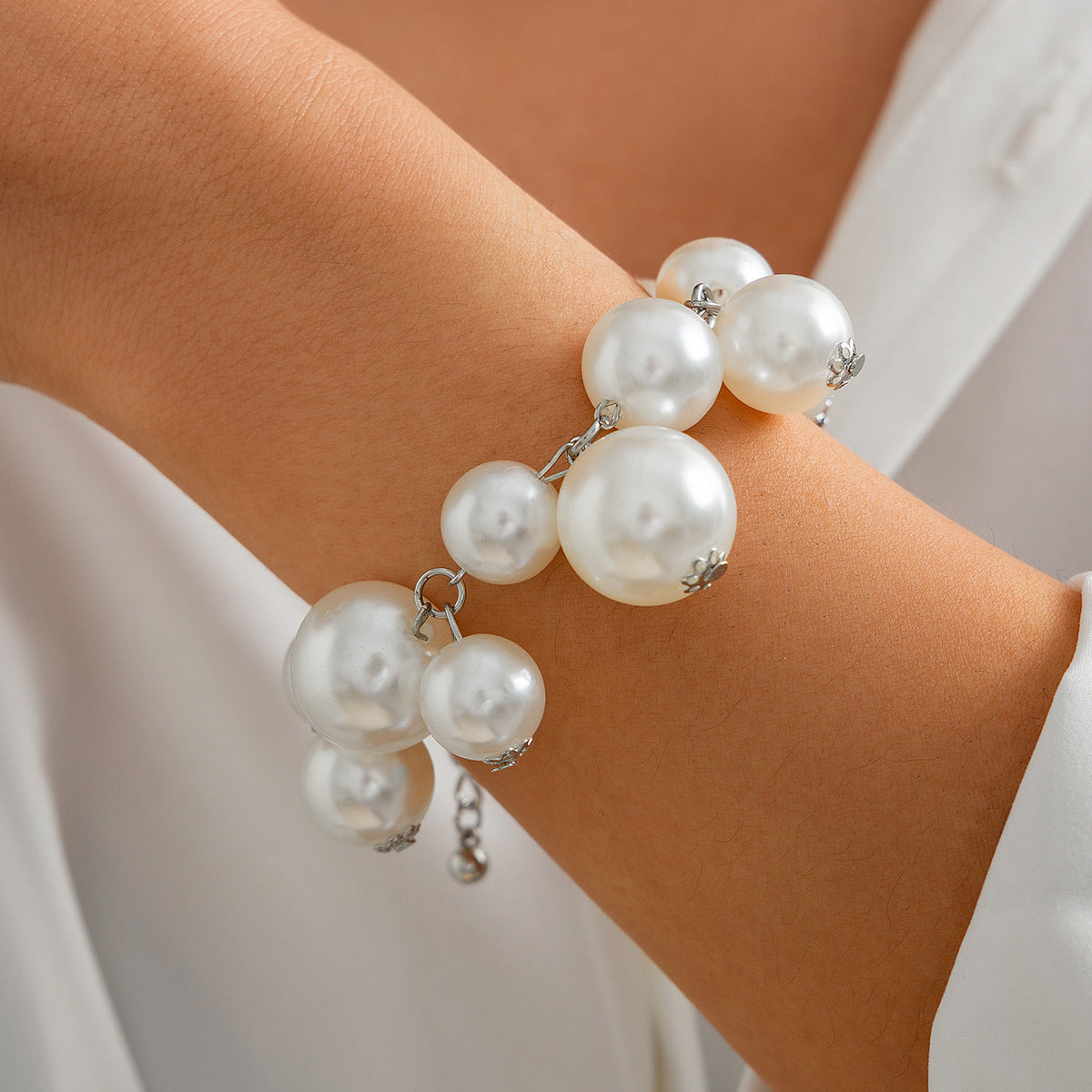 Statement Chunky Faux Pearl Necklace & Bracelet Set