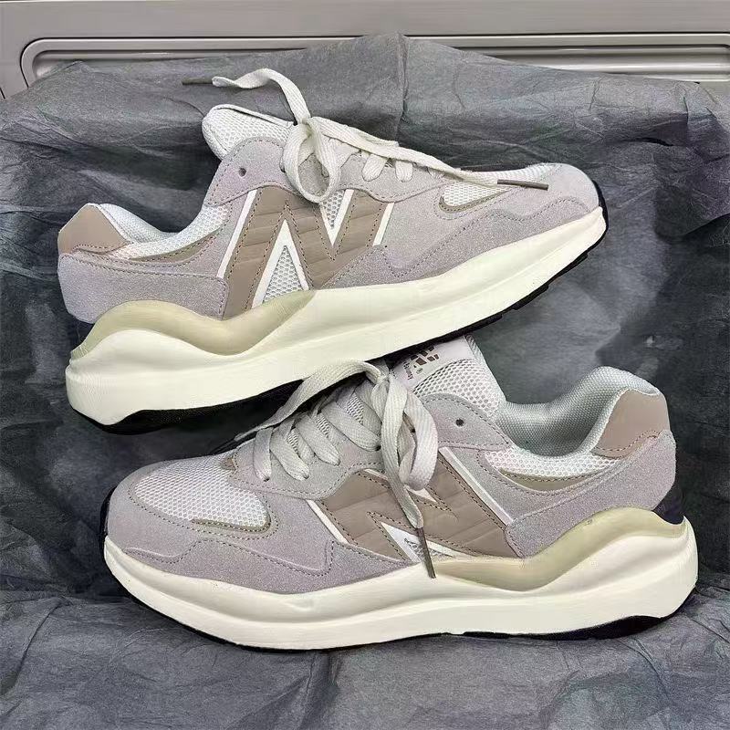 Retro Ancestor Grey Reflective Sneakers - Unisex Trendy Lifestyle Dad Shoes