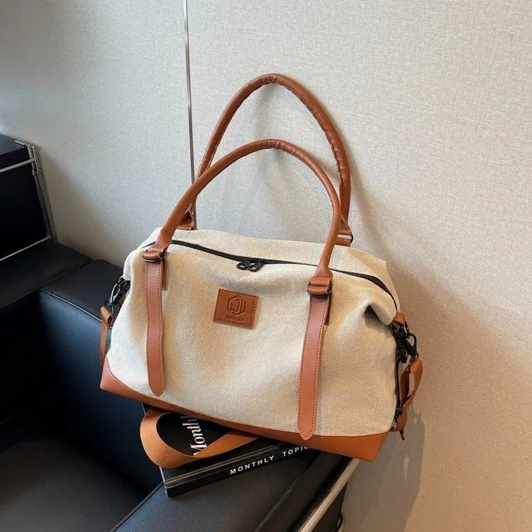 Stylish Contrast Color Travel Duffel Bag (Weekend/Gym Use)