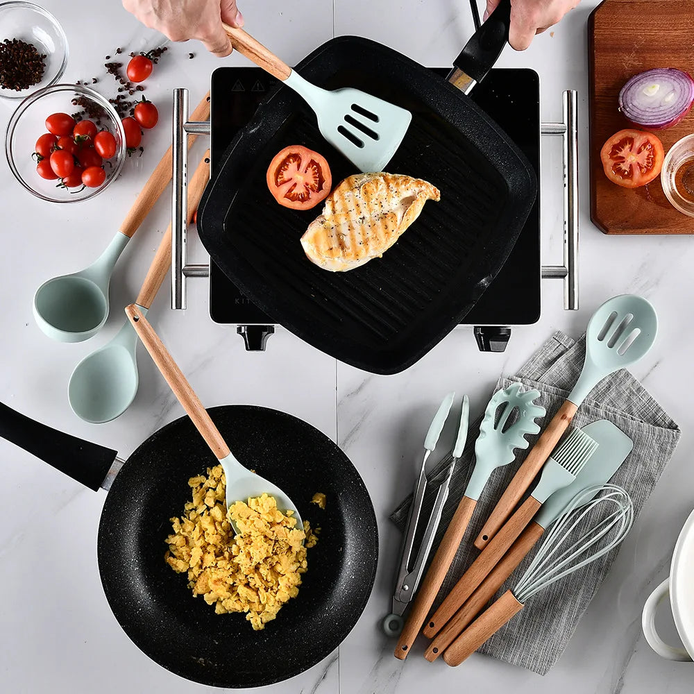Non-Stick Kitchen Tools Set including Spatula, Spoon, and Tongs