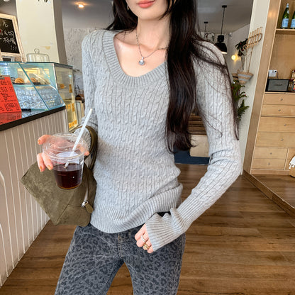 Trendy Gray Cable Knit V-Neck Sweater - Slim Fit Long Sleeve Top for Women