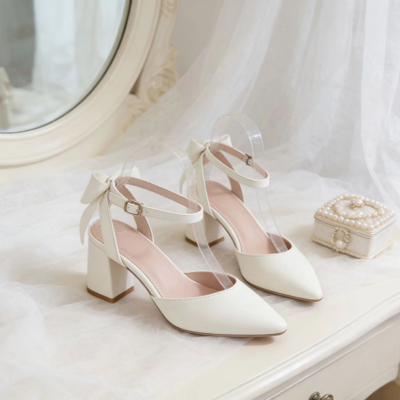 Women's Off-White Bow Chunky Heel Pointed Toe Sandals