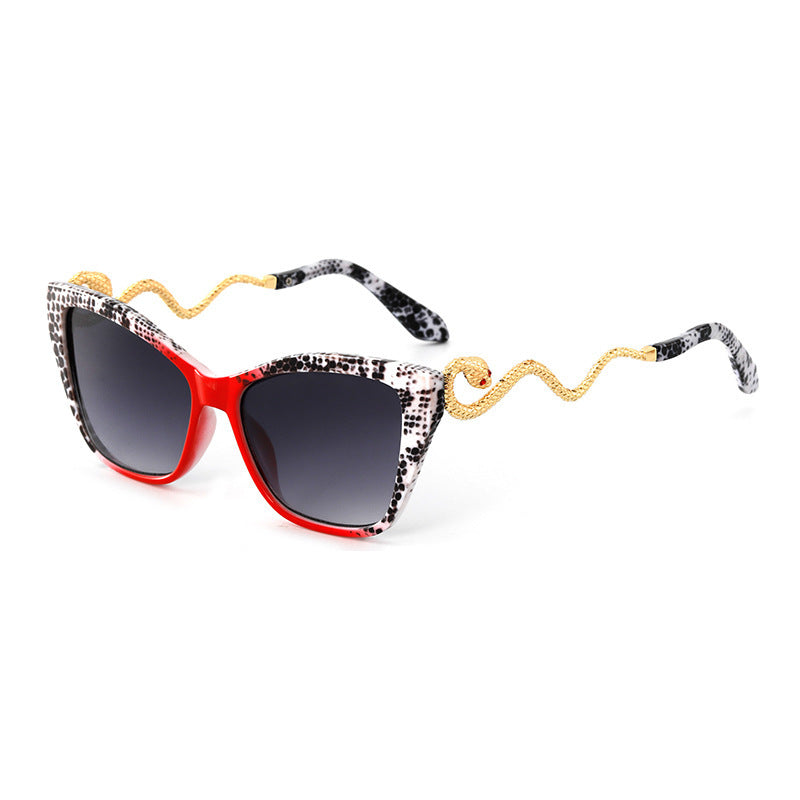 Retro Cat Eye Sunglasses with Metal Snake Temple Design | Trendy Party Shades