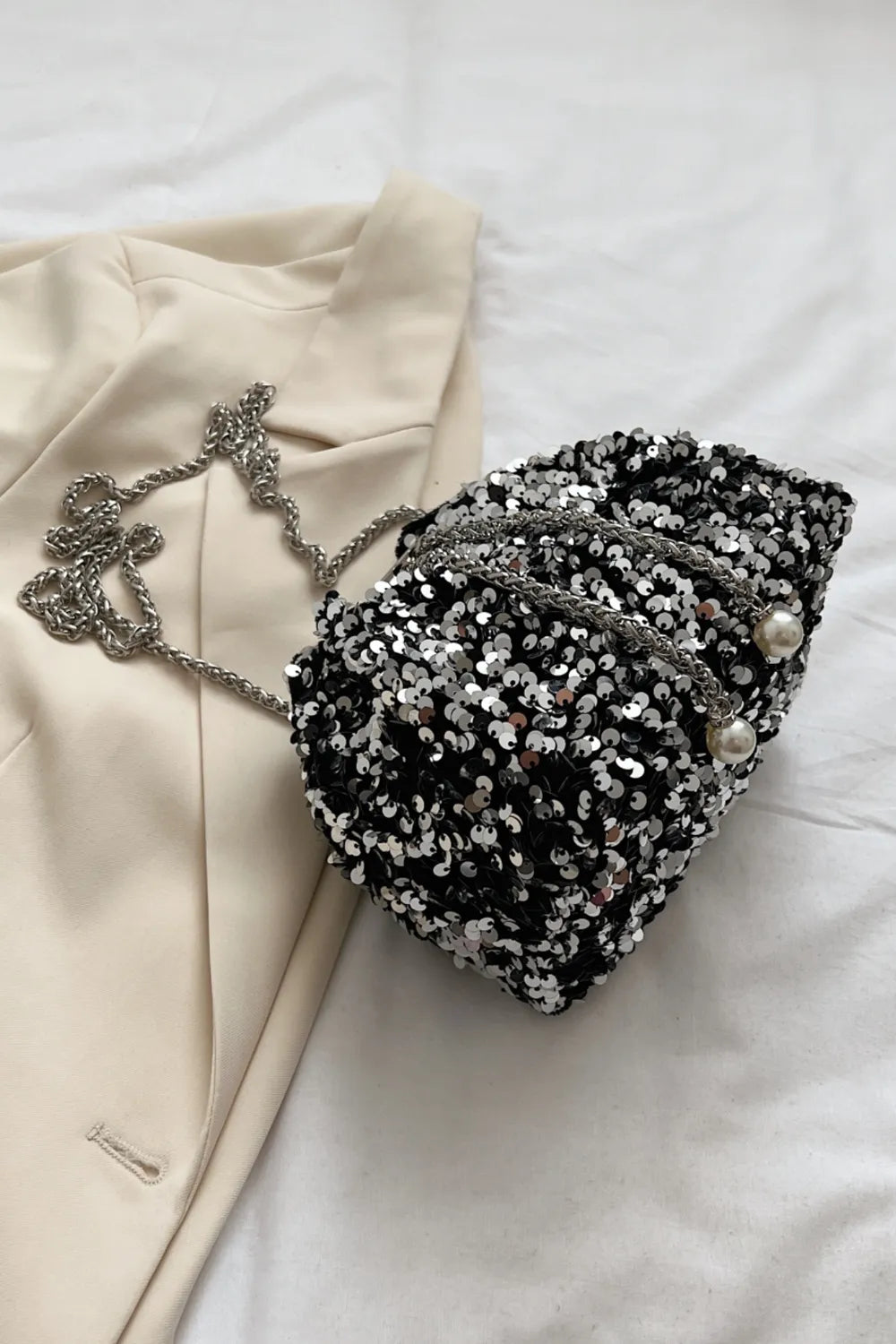 Sparkling Sequin Drawstring Bucket Bag with Chain Strap