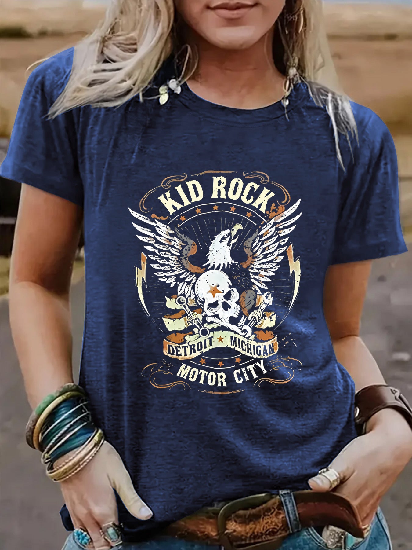 Vintage Eagle Pattern Round Neck Short Sleeved T-Shirt | Graphic Print Top for Men/Women