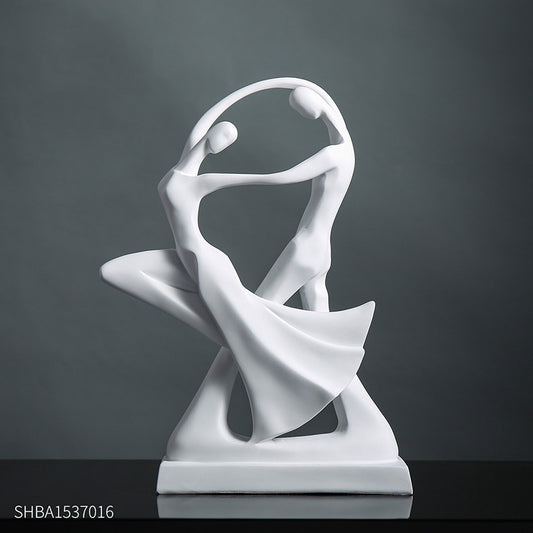 Creative Artistic Figure Ornament – Luxury Black Abstract Figurine for Living Room
