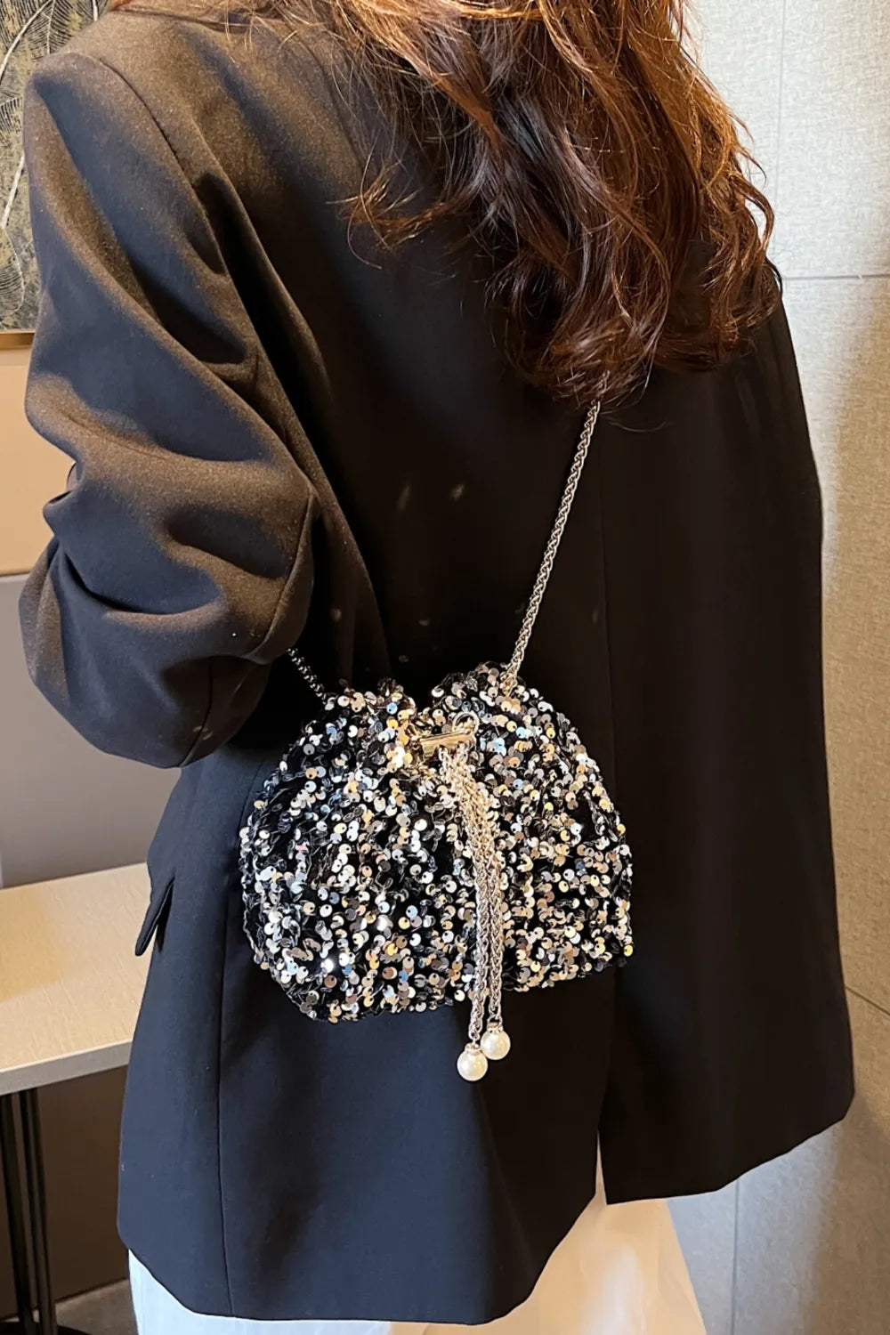 Sparkling Sequin Drawstring Bucket Bag with Chain Strap