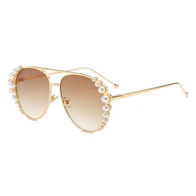 Women’s Fashion Pearl Detail Sunglasses | Stylish Gradient Lens Driving Glasses