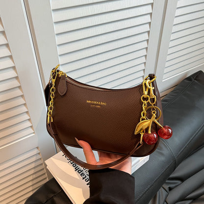 Versatile One Shoulder Crossbody Chain Dumpling Bag