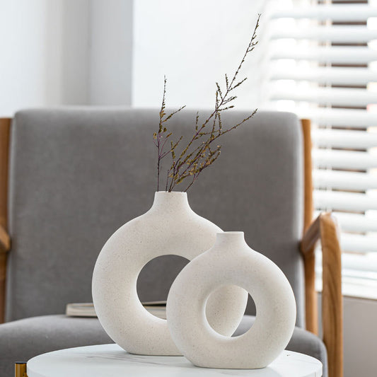 Minimalist Ceramic Nordic Vase – Creative Modern Doughnut Vase for Home Decor